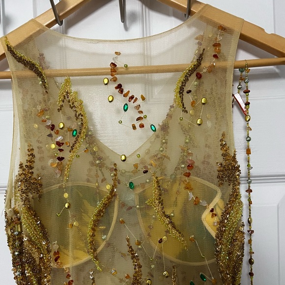 Long unique dress - Picture 3 of 4